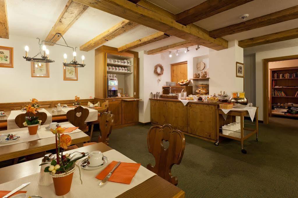 Hotel Montfort Sankt Anton am Arlberg Exteriér fotografie